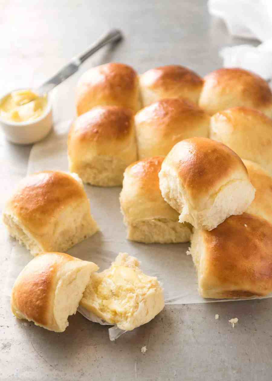 Soft No-Knead Dinner Rolls